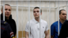 "Система продолжает устрашающий демарш". В России адвокатов Алексея Навального приговорили к реальным срокам от 3,5 до 5,5 лет колонии